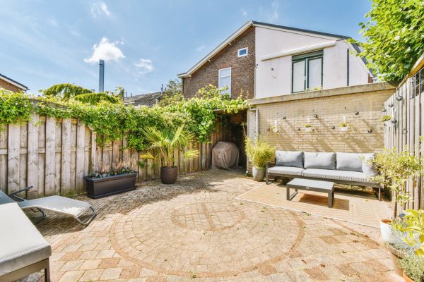 Courtyard Patio Service in North Las Vegas